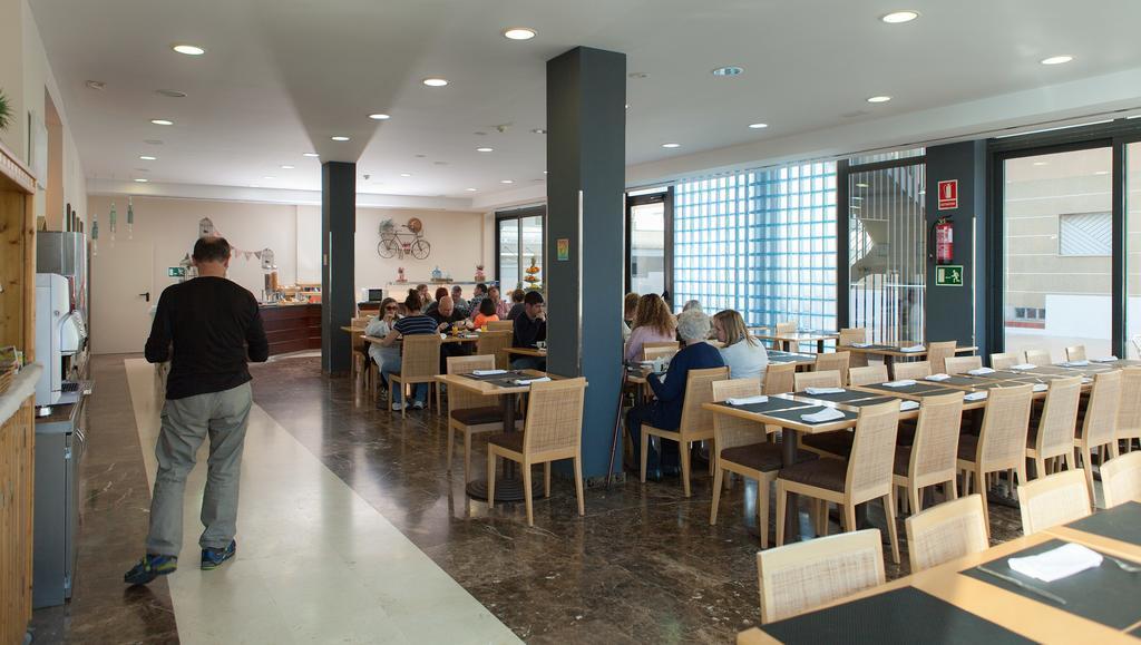 ל'אמפולה Hotel Flamingo מראה חיצוני תמונה